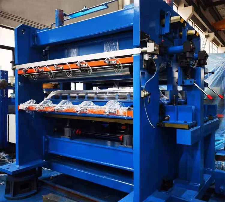 帶清輥器拉矯機(jī)